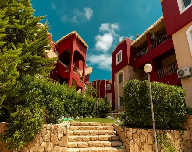 ارابيا جروب قرية بانجلوز الساحل الشمالي