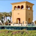 فيلا للبيع في كمبوند ميفيدا | منفصلة بموقع وفيو مميز