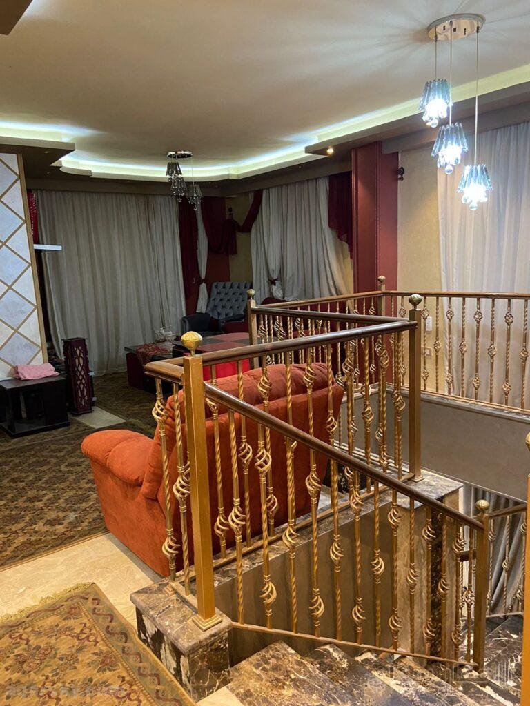 دوبلكس في المقطم في منطقة الدبلومسين | Duplex for sale