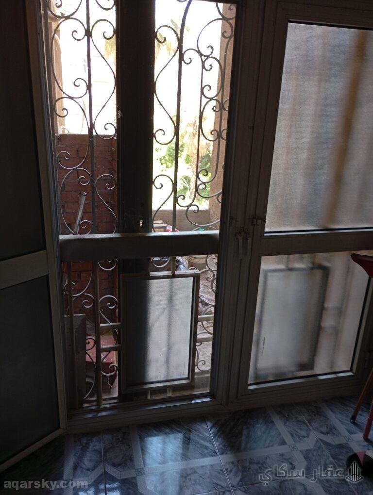 شقة للبيع في الاميرية السواح الزيتون