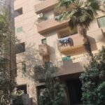 عماره للبيع في الزقازيق فلل الجامعه على اول الشارع الغزاوى 300 متر