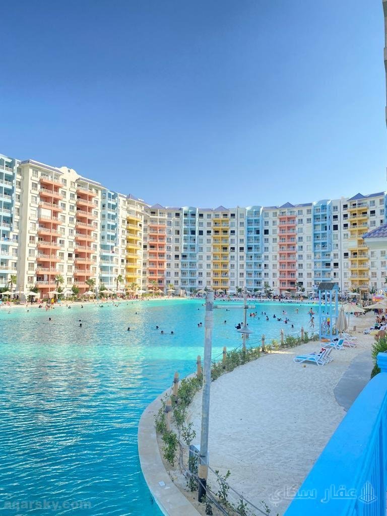 شقة للبيع في قلب العلمين بمقدم ٢.٥ % وقسط سنين