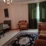 للبيع شقة ارضى بحديقة خاصة امام الجولف