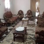 شقه على الشارع العمومى وجه بحرى مفروشه