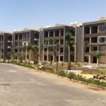 شقق سكنية من 125م بكمبوند على التسعين بجوار الامريكية استلام فوري