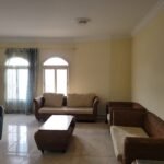 شقة مفروشة متميزة بالقرب من نادي هليوبوليس الشروق