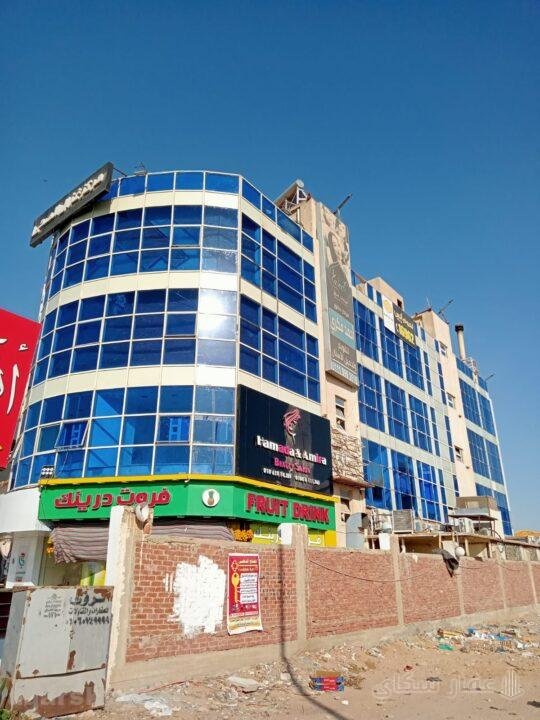 الحق اكبر فرصه استثمار بالشيخ زايد محل 700م دورين بالمستأجر