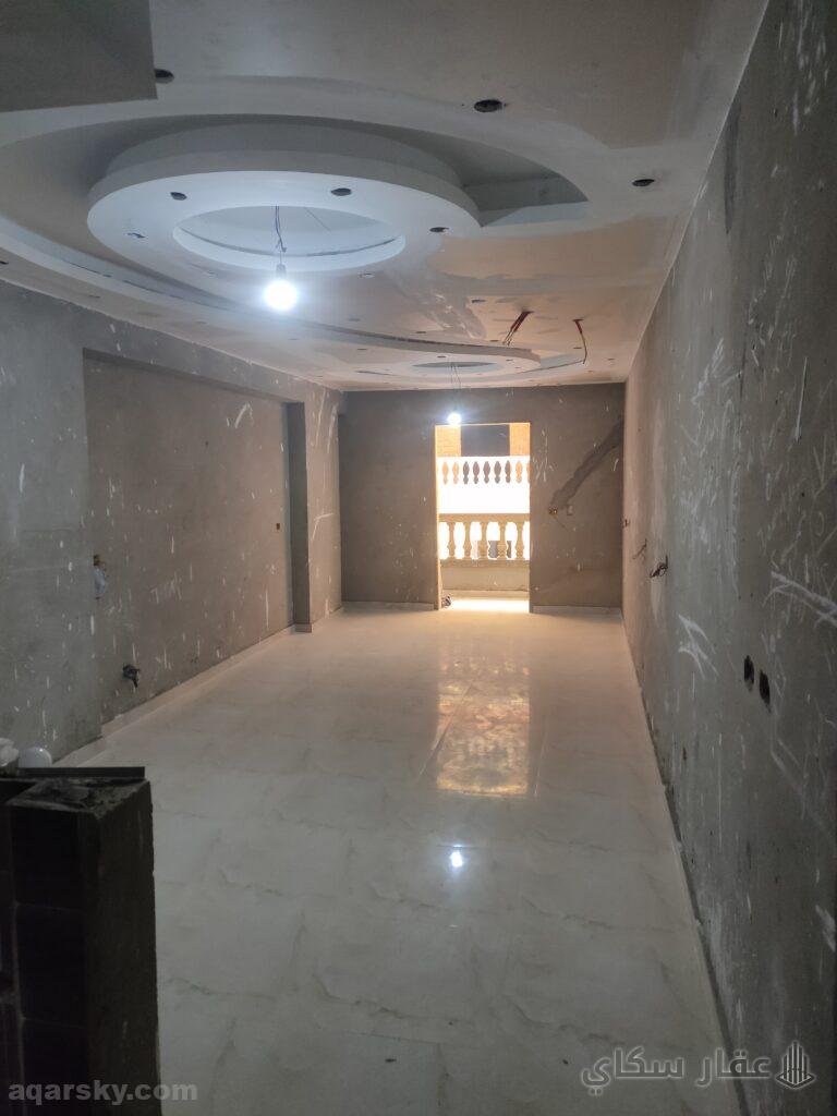 شقة للبيع بالنزيهة بسعر مميز