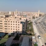 شقة 213 متر الدور التاسع الشقة ناصية و تطل بالكامل علي الشارع الرئيسي