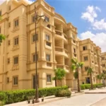 شقه موقع مميز حدائق الاهرام سعر مغري لسرعه البيع
