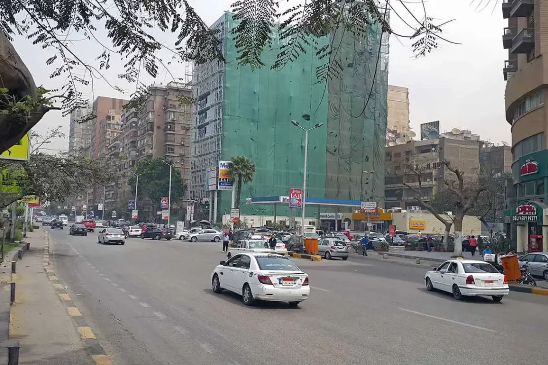 التسوق والسكن في المهندسين