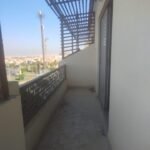 شقه للبيع بالشيخ بموقع متميز امام كمبوند الربوه