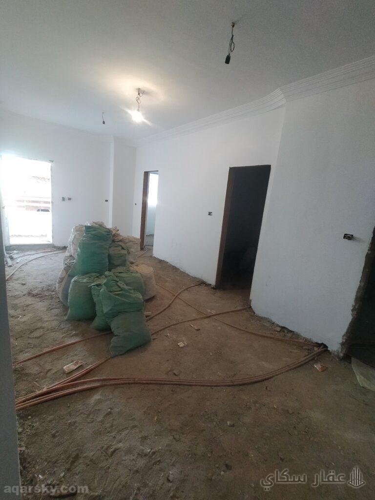 شقه تمليك 100 متر شارع مجمع المدارس