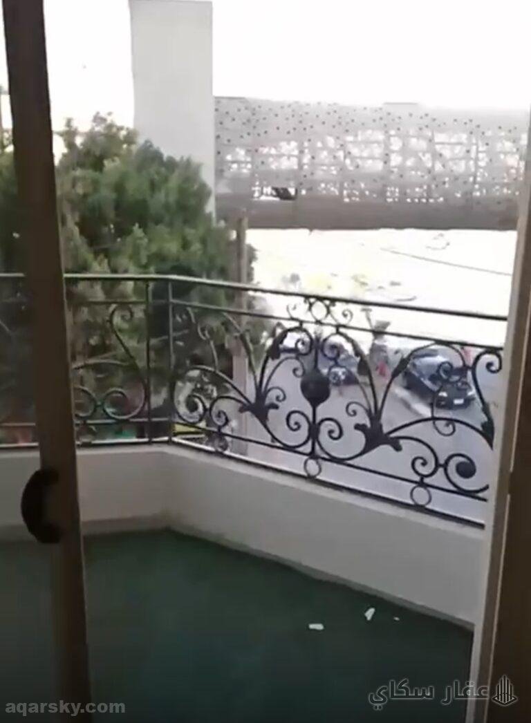 شقه بموقع مميز قريب من مطار القاهرة الدولي النزهة الجديدة