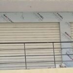 محل 53م دور اول شارع رئيسي للبوابة 2 عداد كهرباء ومياه