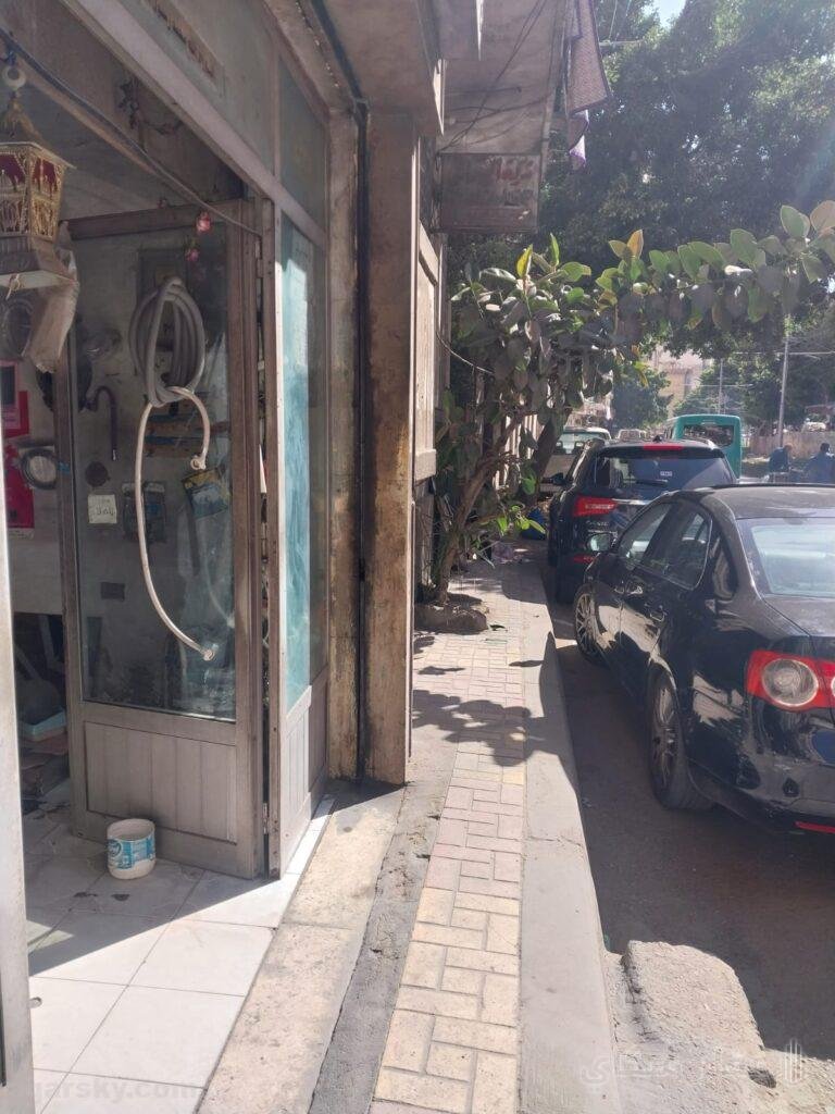 عقار للبيع بموقع تجاري متميز بالإسكندرية