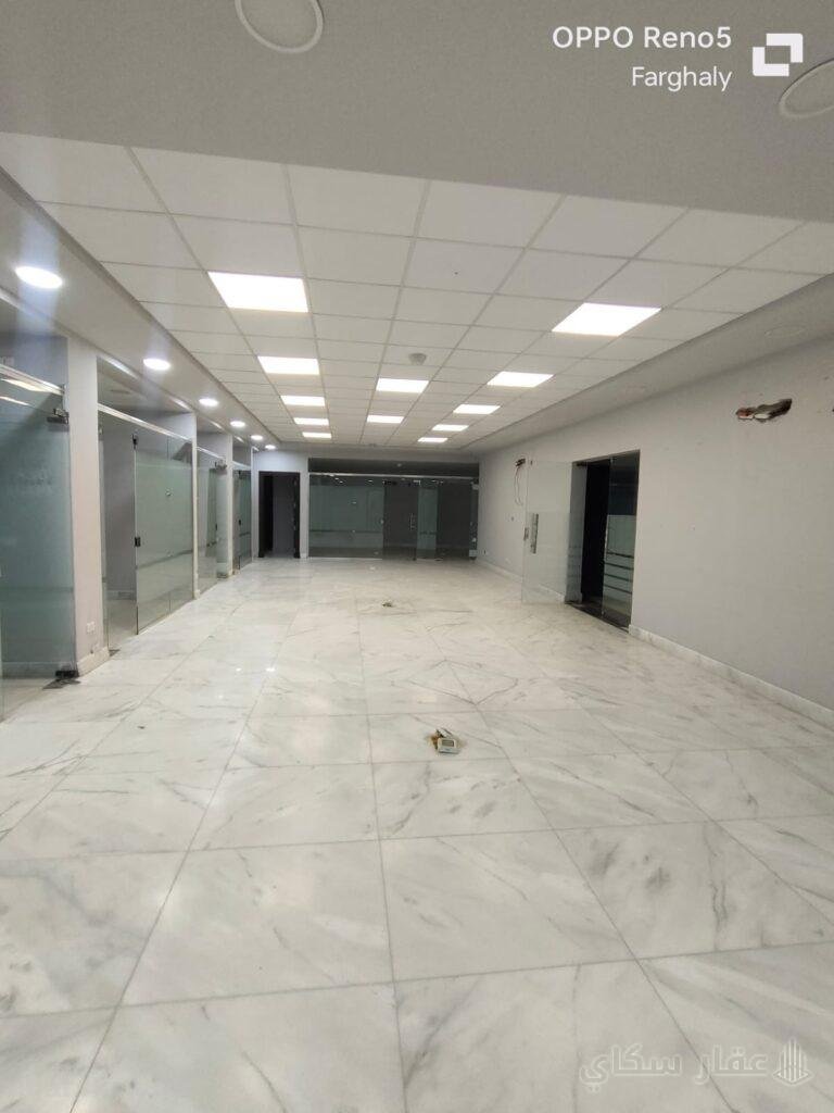 مقر ادارى  مرخص ادارى بزمن وارضى 280 م هاى لوكس على شارع رئيسى