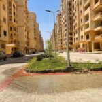 شقة للبيع 174 متر واجهه بحري شرقي بكمبوند مون سيتي جسر السويس الجديدة