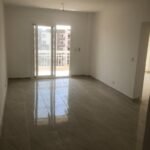 شقه بمدينتى 80م قريبه جدا للكرافت زووون