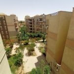 شقة مفروشة للايجار كمبوند بالقرب من الجامعة الأمريكية