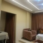 شقة للبيع في جناكليس على الترام 155م تشطيب سوبر لوكس