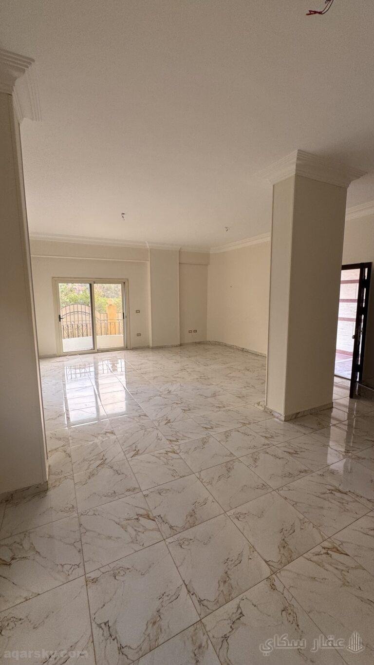 شقة للايجار بالبنفسج ٨، التجمع الاول