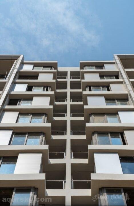 شقه ١٢١ متر المعادي أمام نادي وادي دجله