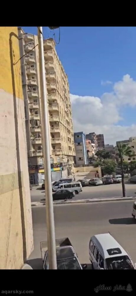 شقه تصلح لجميع الاغراض على الرئيسي اسكندريه /مطروح بالبيطاش