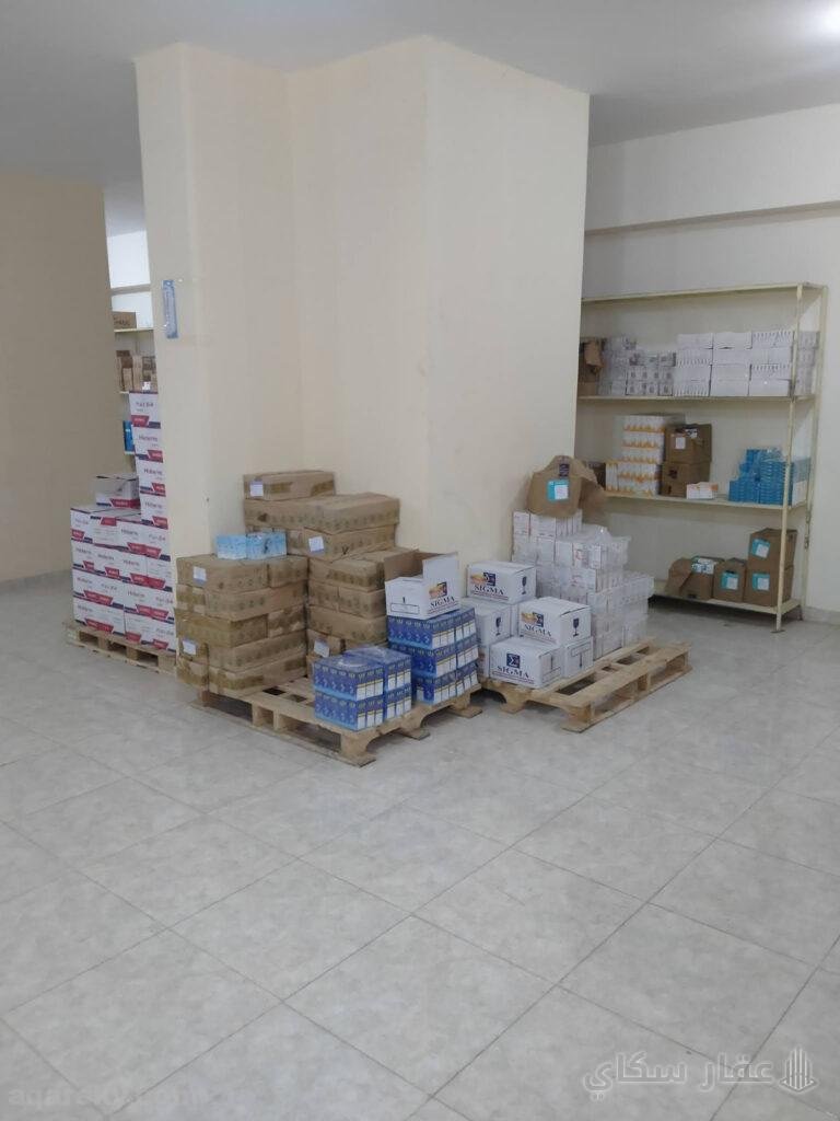 مخزن أدوية للايجار في المنوفية شبين الكوم مساحته 550 متر
