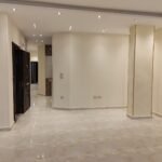 التجمع الخامس الاندلس٢ شقه ١٩٥ متر سادس عماره على شارع التسعين الجنوبى