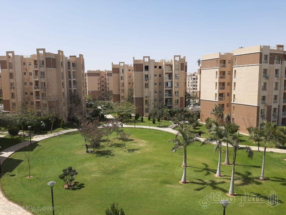 شقة للإيجار في مدينتي بمساحة 96 متر