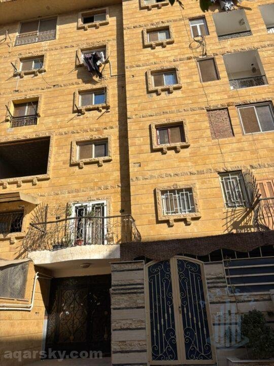 شقة للبيع في الجيزة بمساحة 120 متر