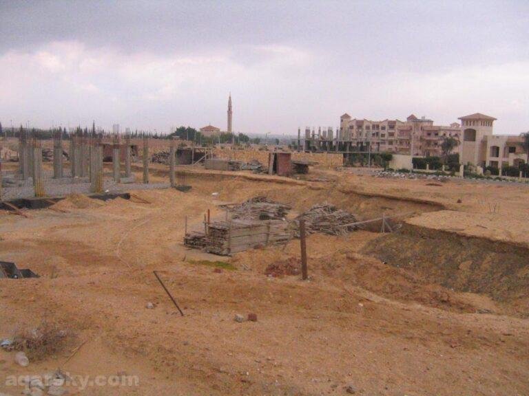 أرض للبيع في العبور بمساحة 2150 متر