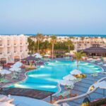 شقة للبيع بمنتجع سيرين ايلاند