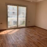 شقة بكمبوند mountain view للإيجار بالتجمع 133 متر