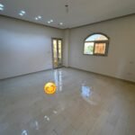 شقة لقطة حرفيا فى( النرجس عمارات) التجمع 240 متر