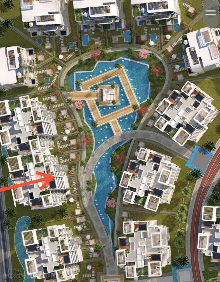 شقة للبيع في R7 بمساحة 389 متر كمبوند اتكا