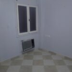 شقة للايجار سوبر لوكس موقع مميز علي الشارع الرئيسي أمام مزار مول