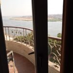 شقة مفروشة تطل على النيل مباشره من جميع الجهات