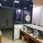 فرصه لن تتكرر…مقر اداري ارضي بمدخل خاص ١٥٠ متر للبيع فى الازاريطه على البحر (كاش فقط)