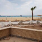 شاليه على البحر مباشرة بقرية اميجو ١ العين السخنة