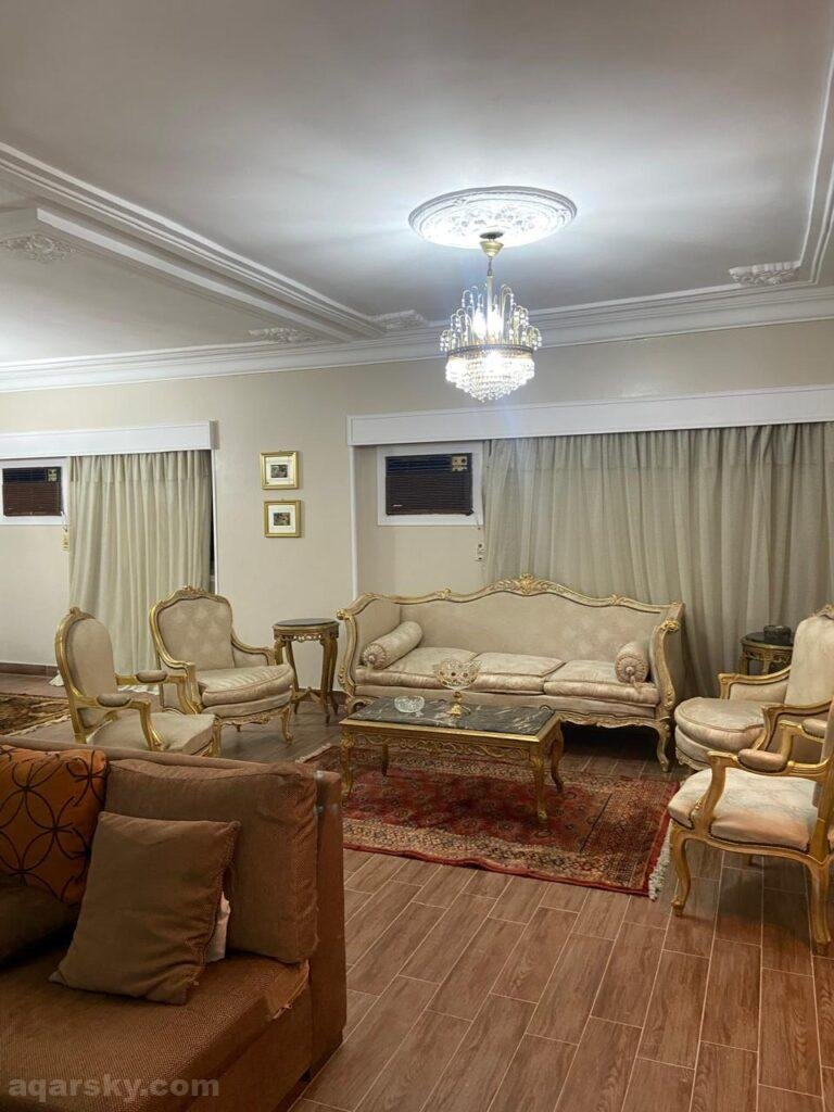 شقة دوبلكس مفروشة للايجار المساحة الدقى