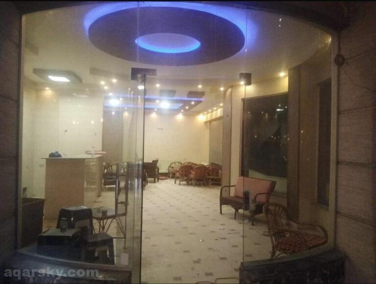 تجاري للإيجار في العبور بمساحة 115 متر