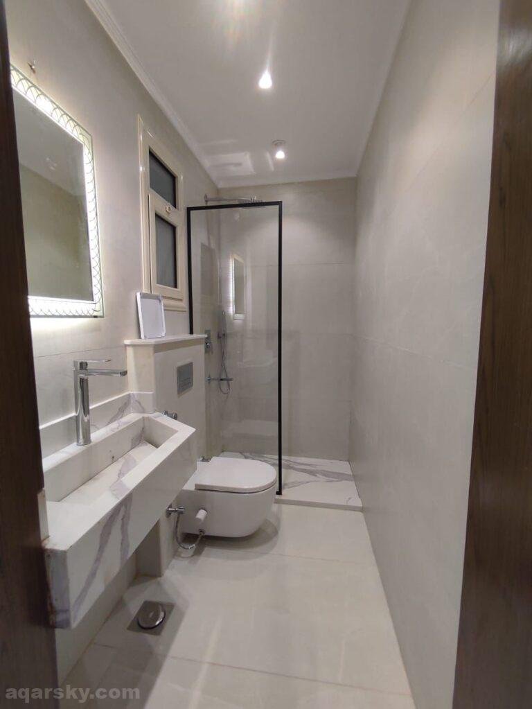 شقة فندقية راقية  بفرش حديث للايجار بحي الدقي