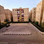 وحدة دور تانى بحرى (للبيع) فى كمبوند الياسمين حدائق اكتوبر :_