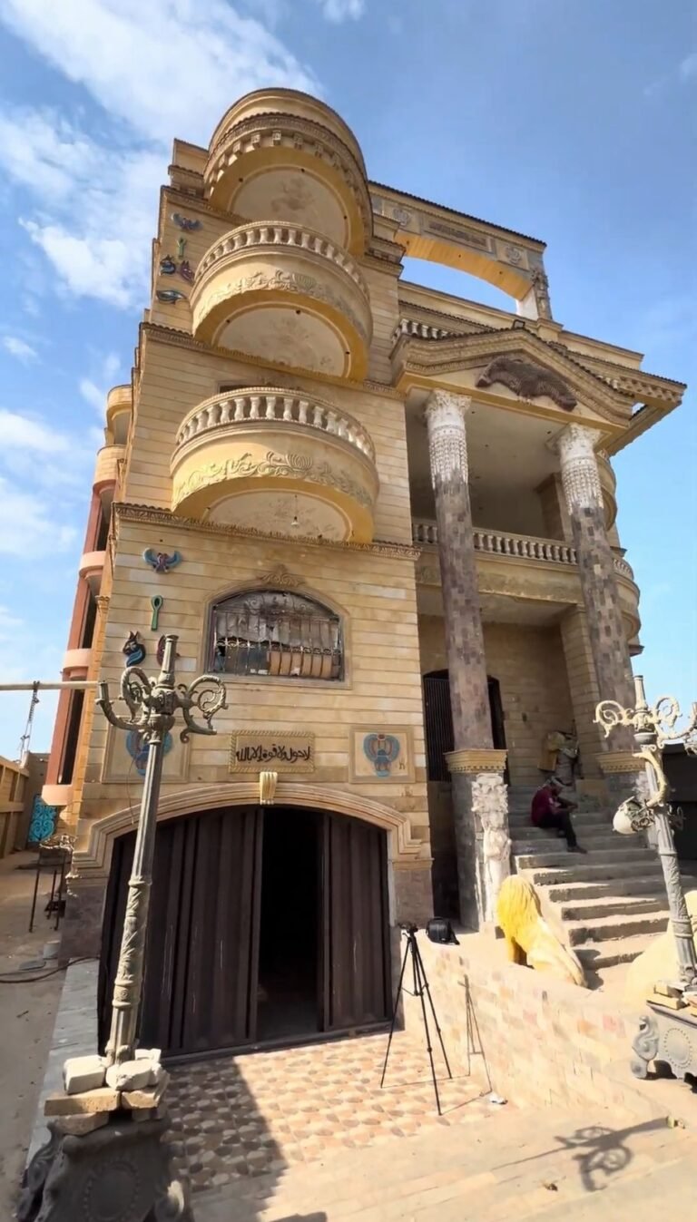 فيلا السينبلاوين عقار فاخر على 700 متر مبنيه على 330 متر