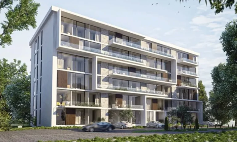 Apartment for sale in The Crest New Cairo with a 1-Bedroom Garden at an Attractive Price