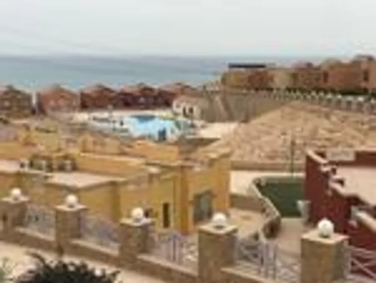 Chalet for sale in Porto Sokhna Ain Sokhna with 2 Bedrooms and Furnished Option