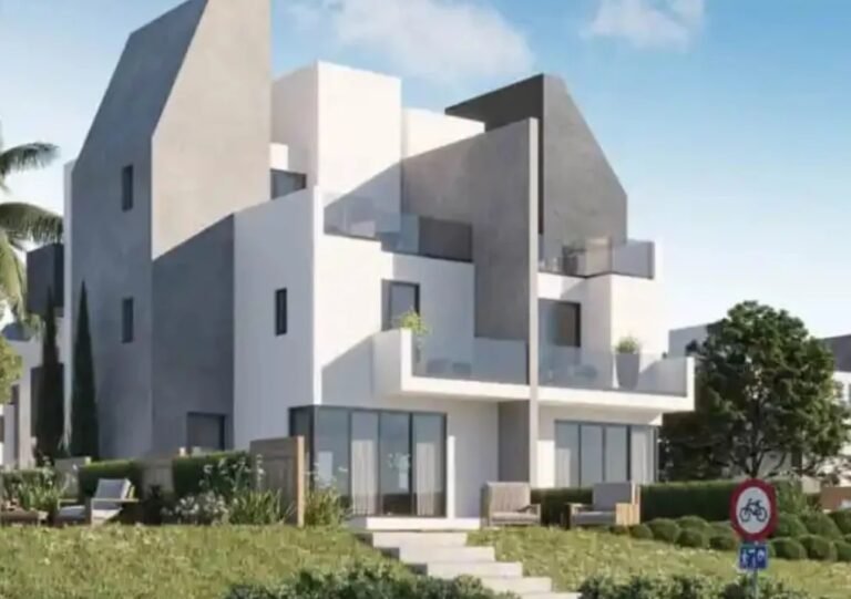 بنتهاوس للبيع في الشيخ زايد بمساحة 180 متر