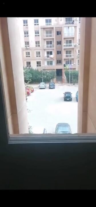 شقة للبيع في حدائق أكتوبر بمساحة 80 متر